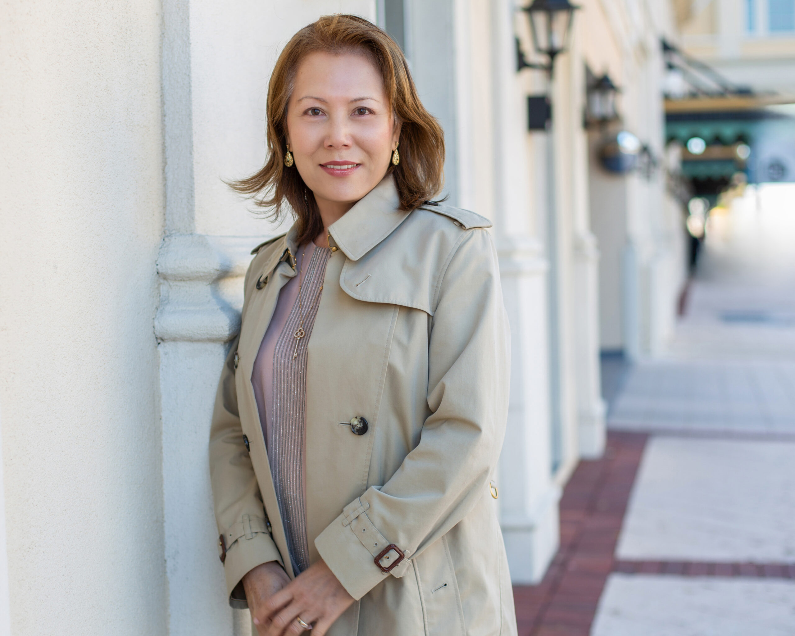 Headshot for Lisa G. Maddux, MBA, CGC